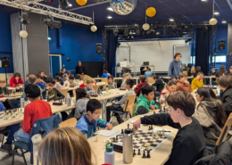 De speelzaal in Hoogkerk (foto Martijn Hardeman)